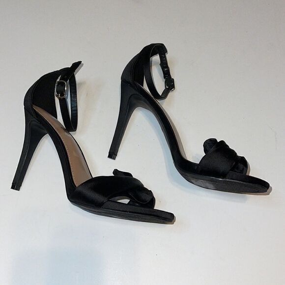 JUST FAB BLACK HEELS SIZE 7.5 - Picture 3 of 4